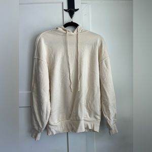 CREAM HOODIE WITH POCKETS